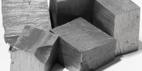 Неодим: елемент, използван за изработка на силни магнити